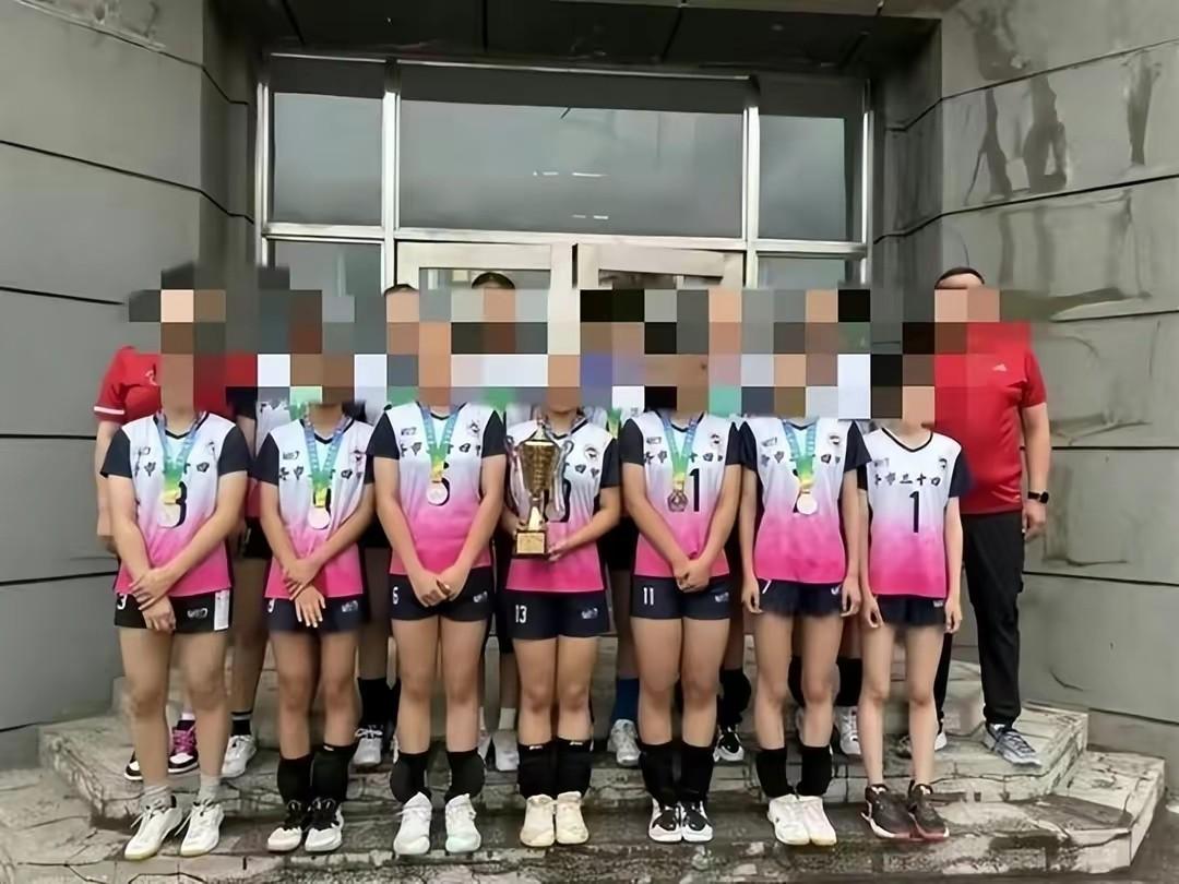 赤壁打滚