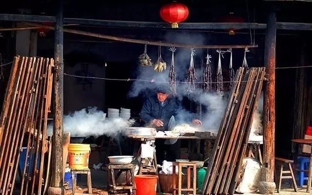 巷弄秘境新盘开业，特色小店的独特魅力揭秘