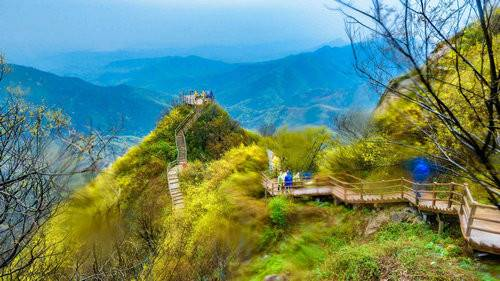 旅行中的心灵平静与喜悦