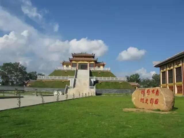 黄金手链女款