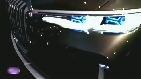 宝马X7