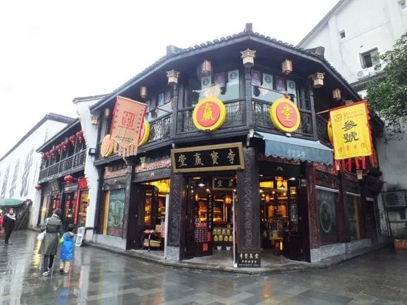 小巷美食天堂探秘