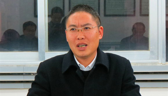 文山市长龚卿最新动态，小巷深处的独特风味探索之旅揭秘