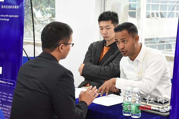温暖招聘故事揭秘