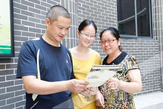 建议，乱情周梦莹最新揭秘，情感纷扰中的涉黄警示