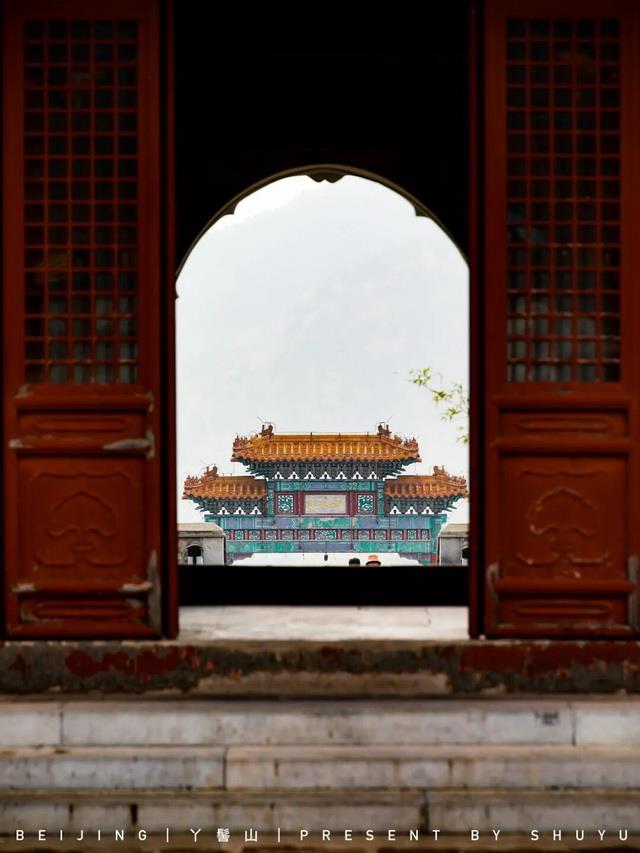 宫门最新，自然美景探秘之旅