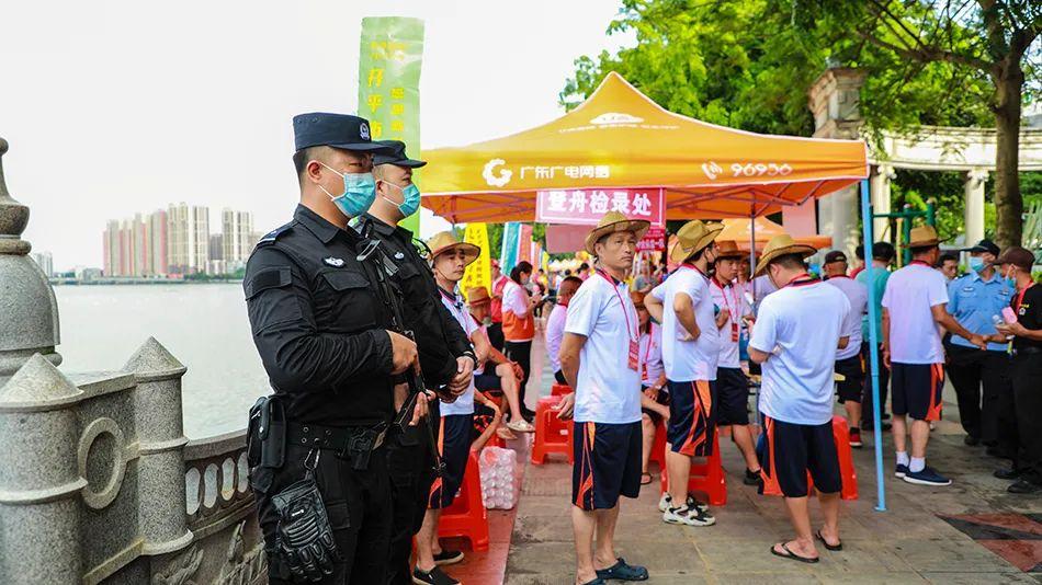 友情与家的温馨日常