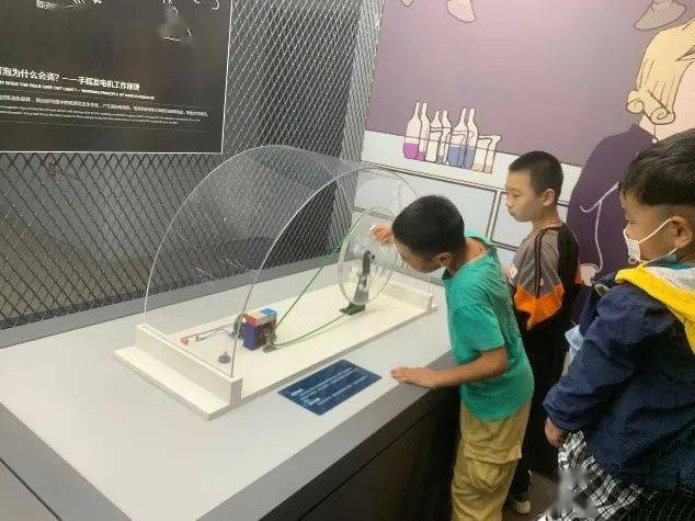 学习之光引领未来旅程
