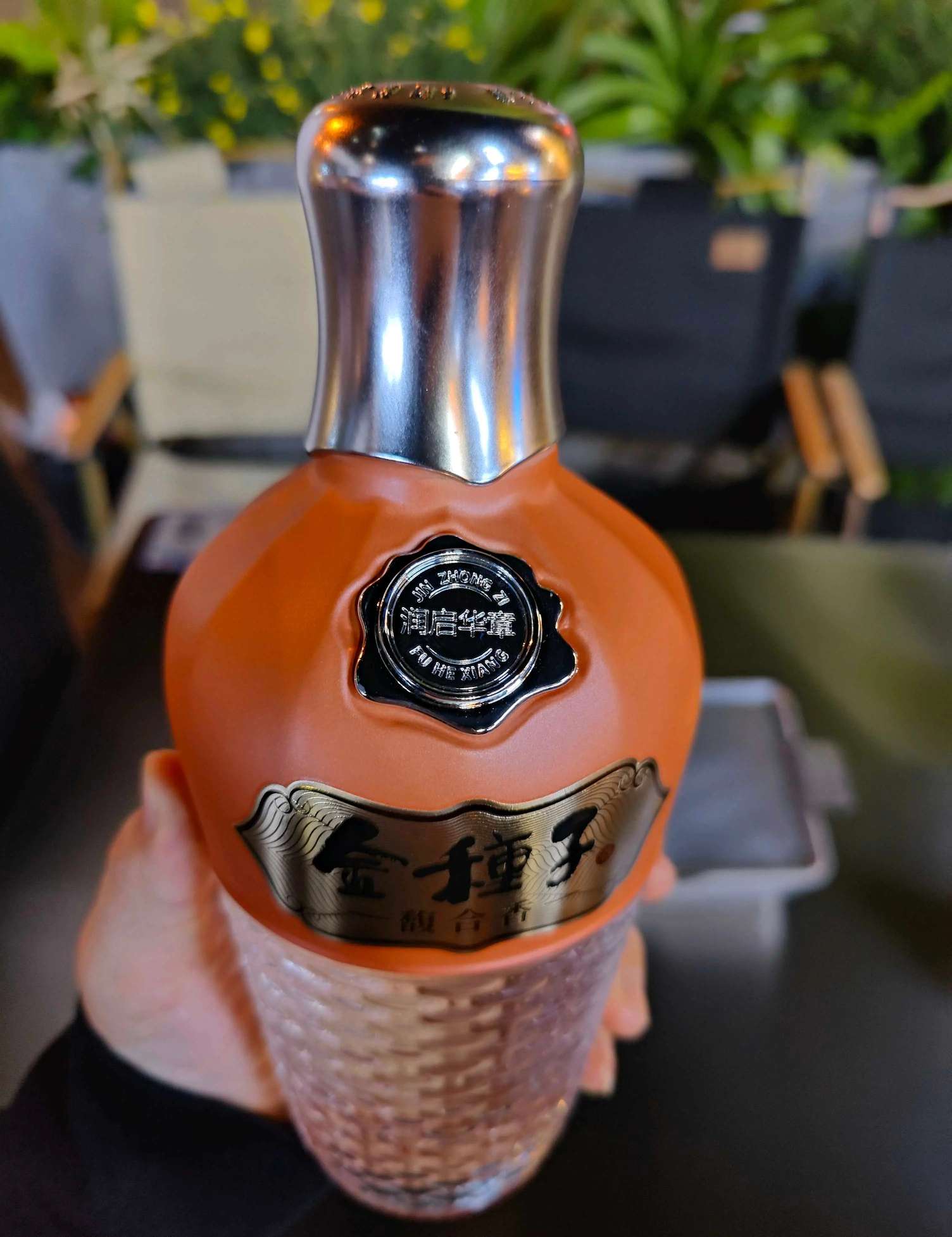 缔结深厚友情