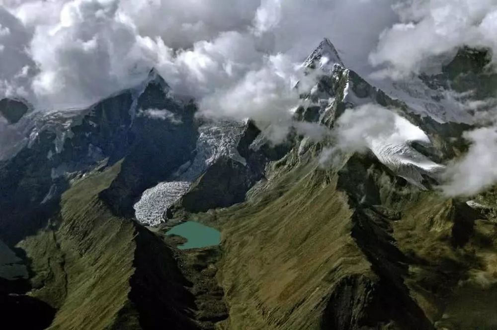 山河禁地