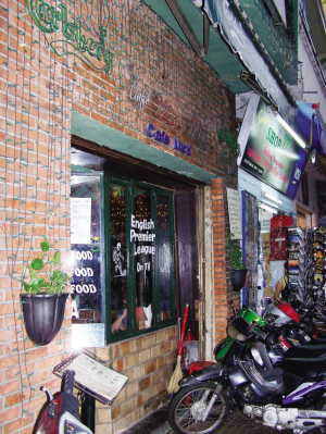 小巷深处的独特风情，一家特色小店的魅力之旅揭秘
