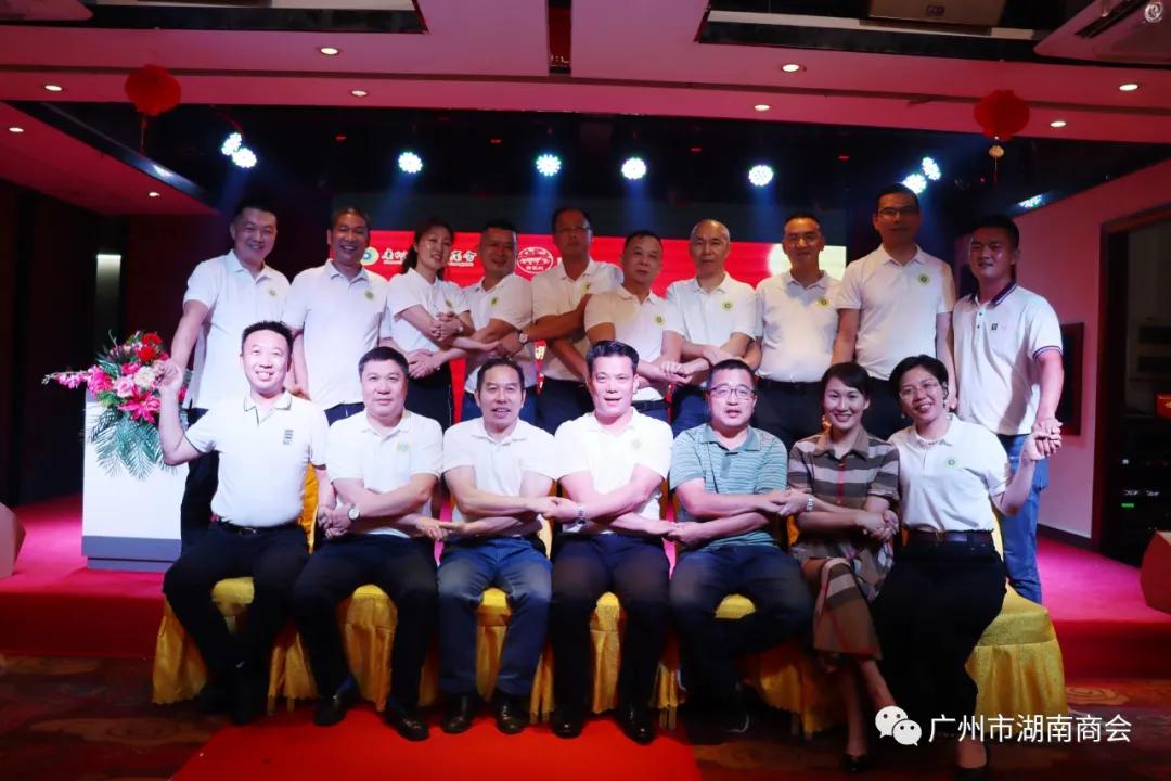 关于买股票是否存在股东限制，一场心灵与自然的探索之旅