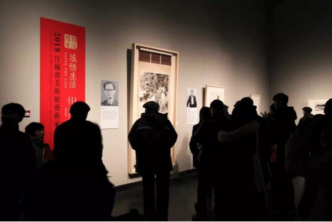 探索展览世界