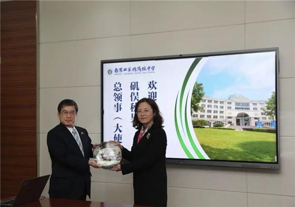 页面访问升级最新或名，自信与成就感的旅程，学习变化之旅启动！