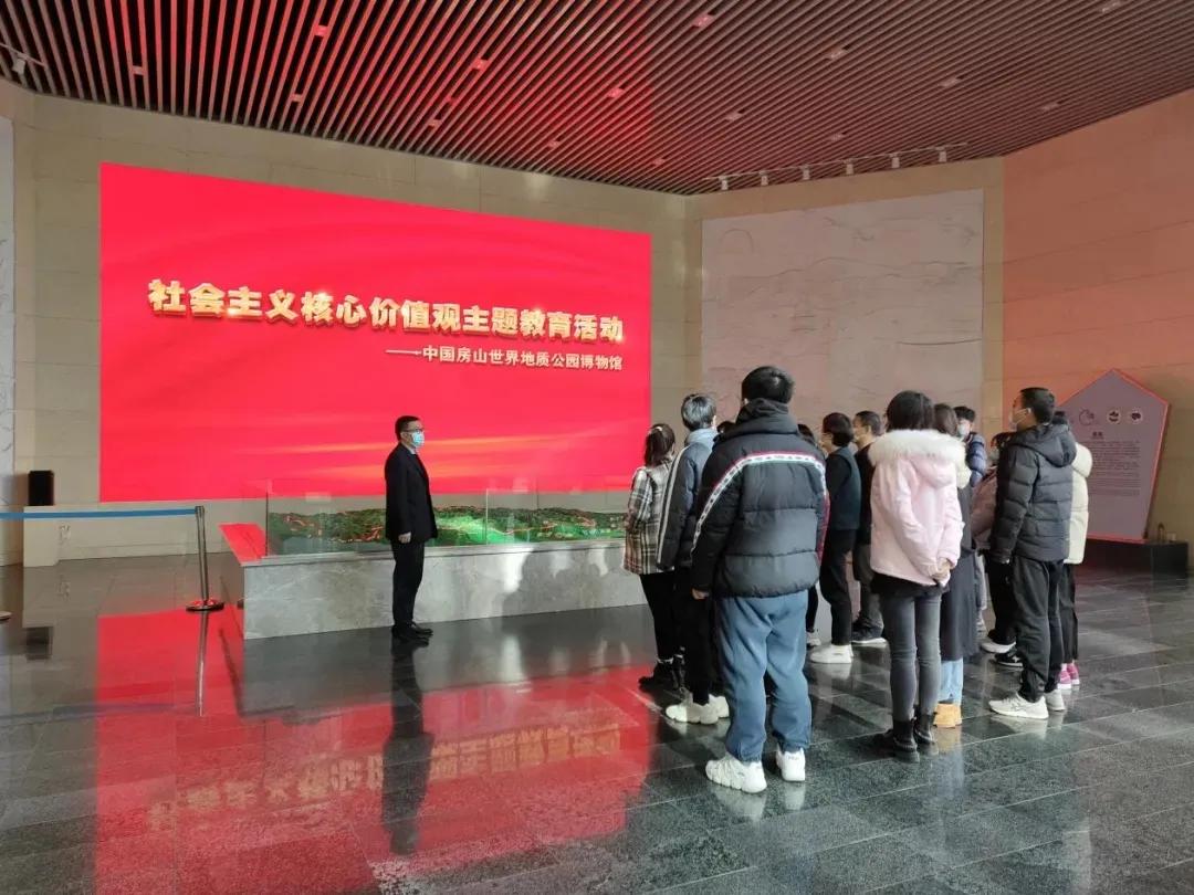 影视革新（或手机影院）