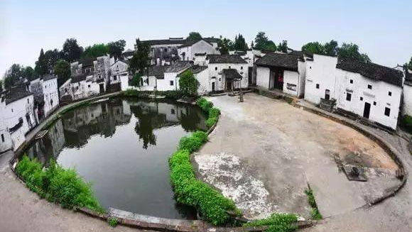 小巷深处的独特小店