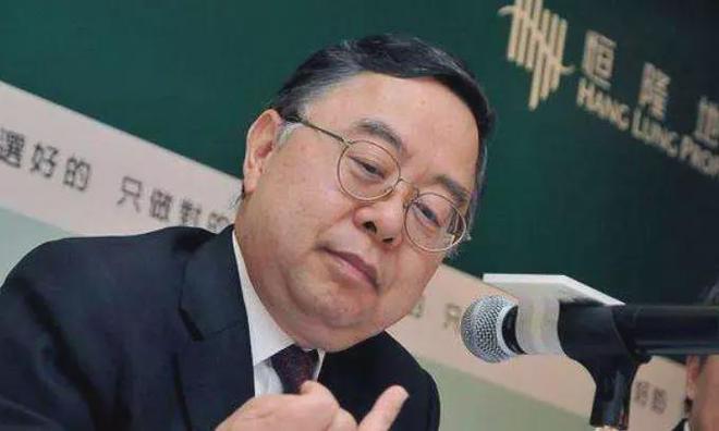 展现自信与成就的力量