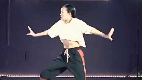 最新单人舞，舞动人生的自信成就与变化之美奇迹